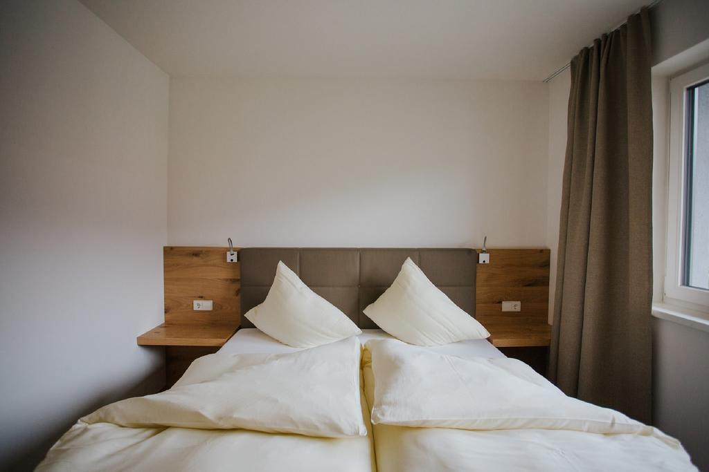 Apartmenthaus Strasswirt De Luxe Tropolach Luaran gambar