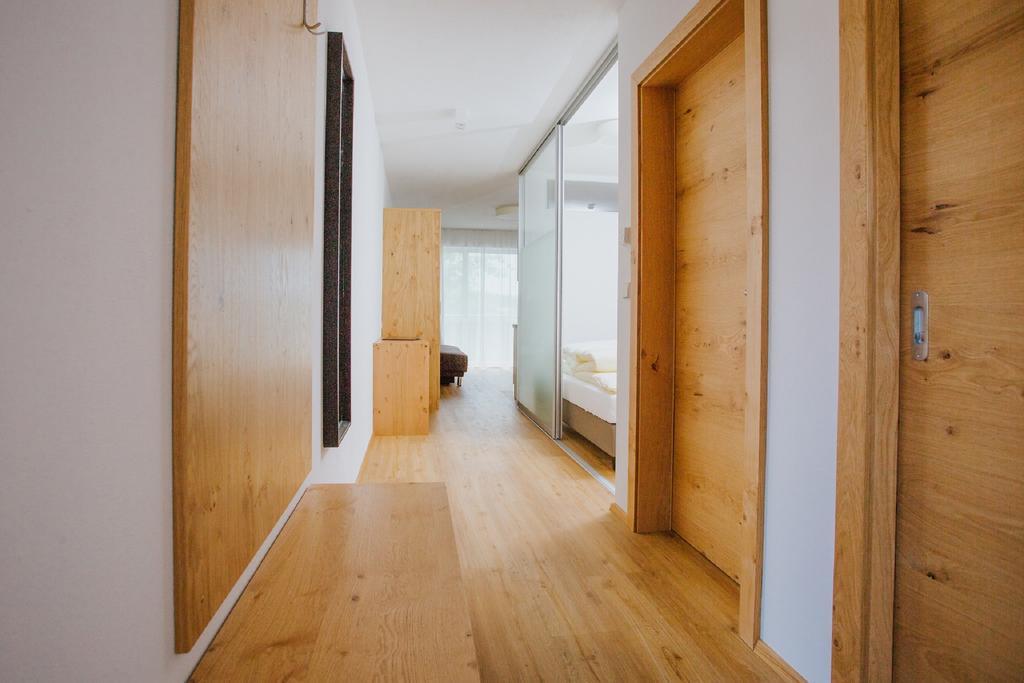 Apartmenthaus Strasswirt De Luxe Tropolach Luaran gambar