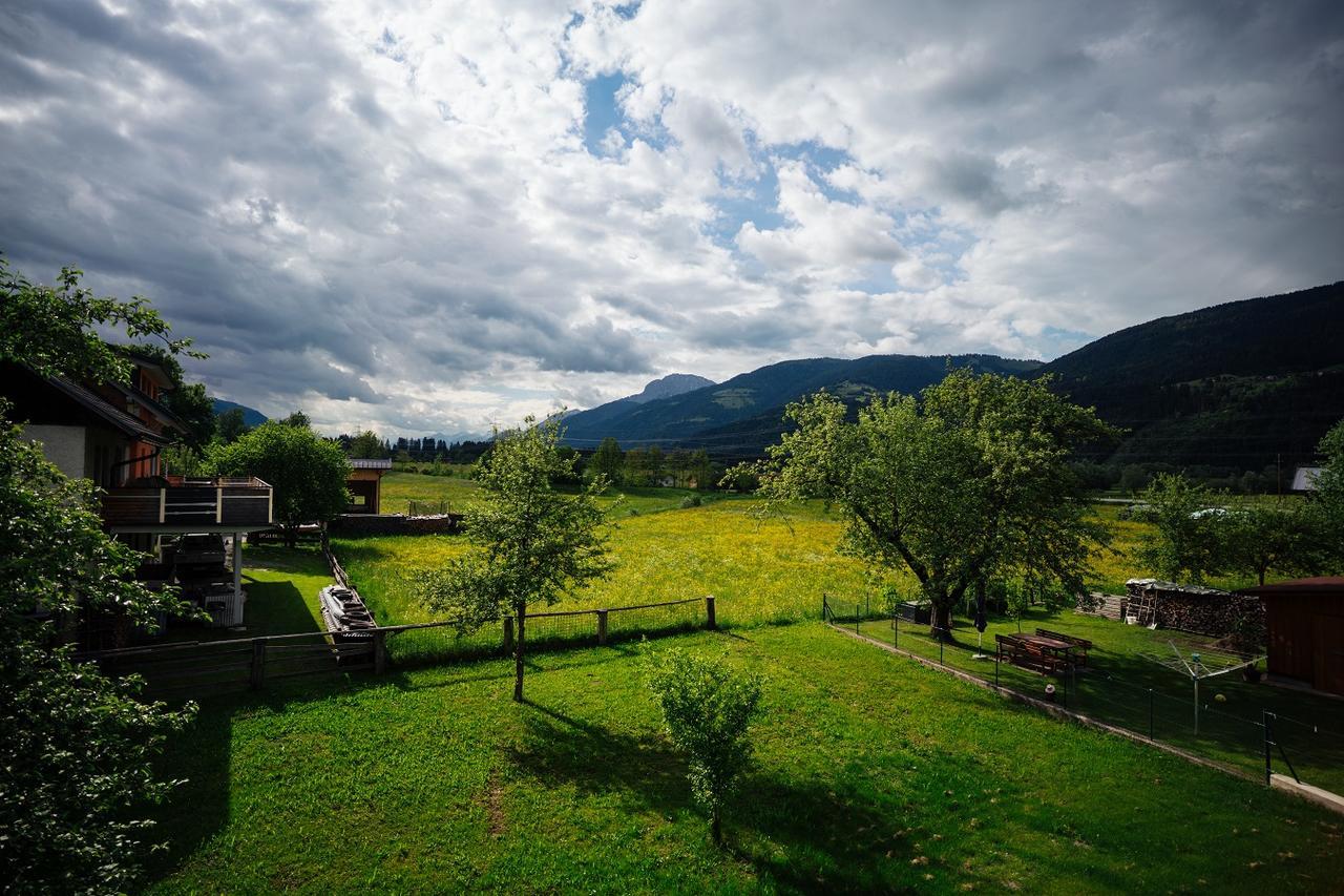 Apartmenthaus Strasswirt De Luxe Tropolach Luaran gambar
